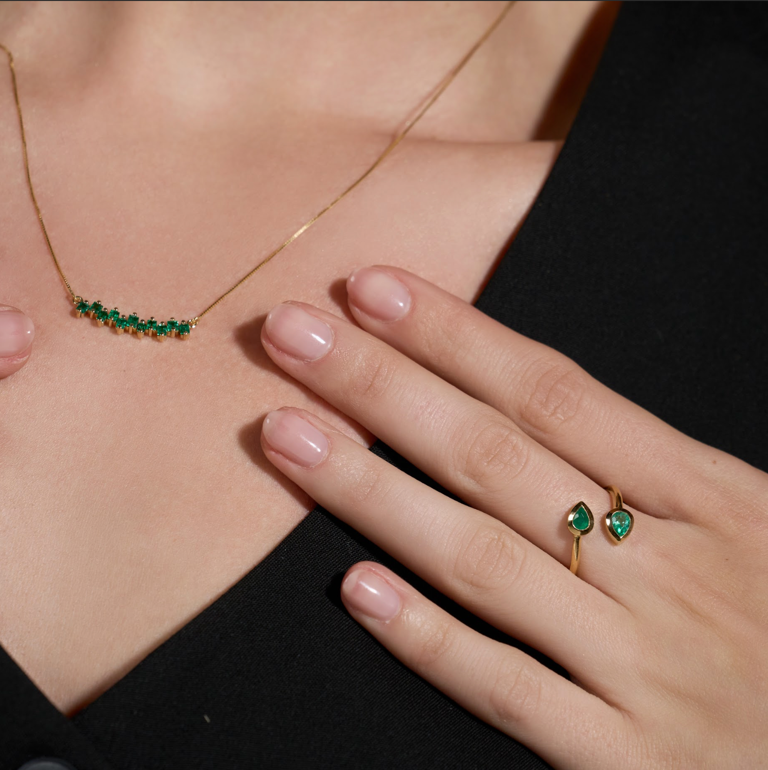 CRAZY NECKLACES