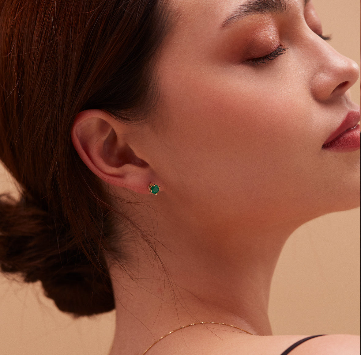 ESSENCE STUDS S
