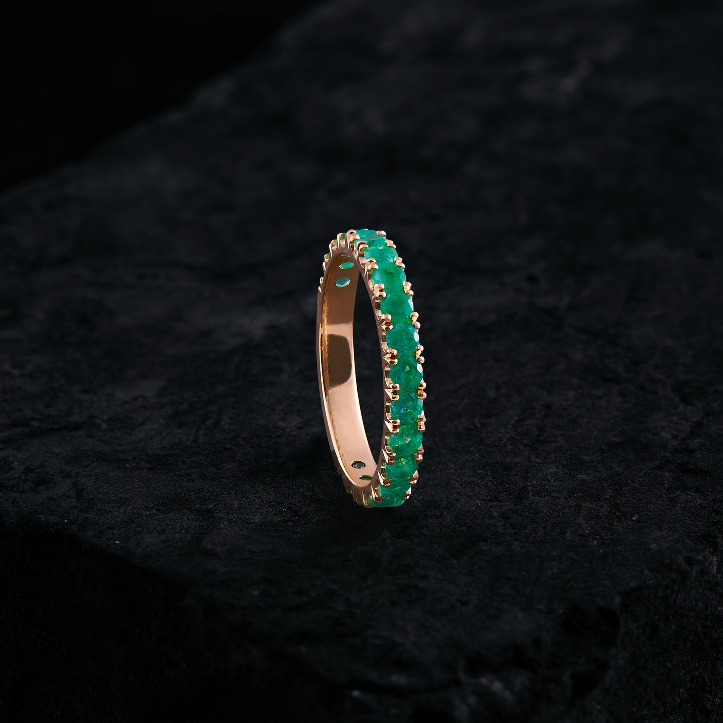 Emerald enigma ring 0.74ct