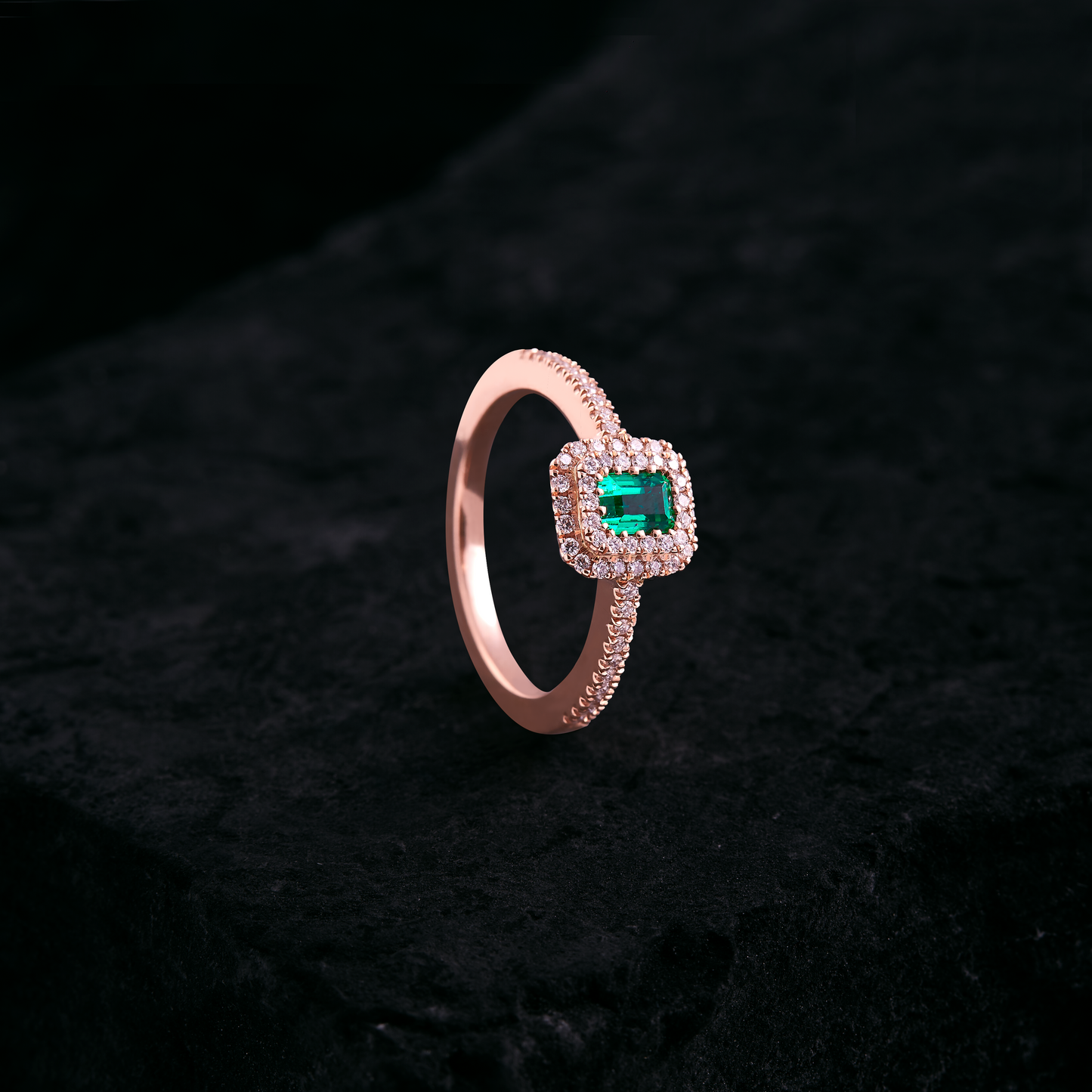 Radiance diamond ring