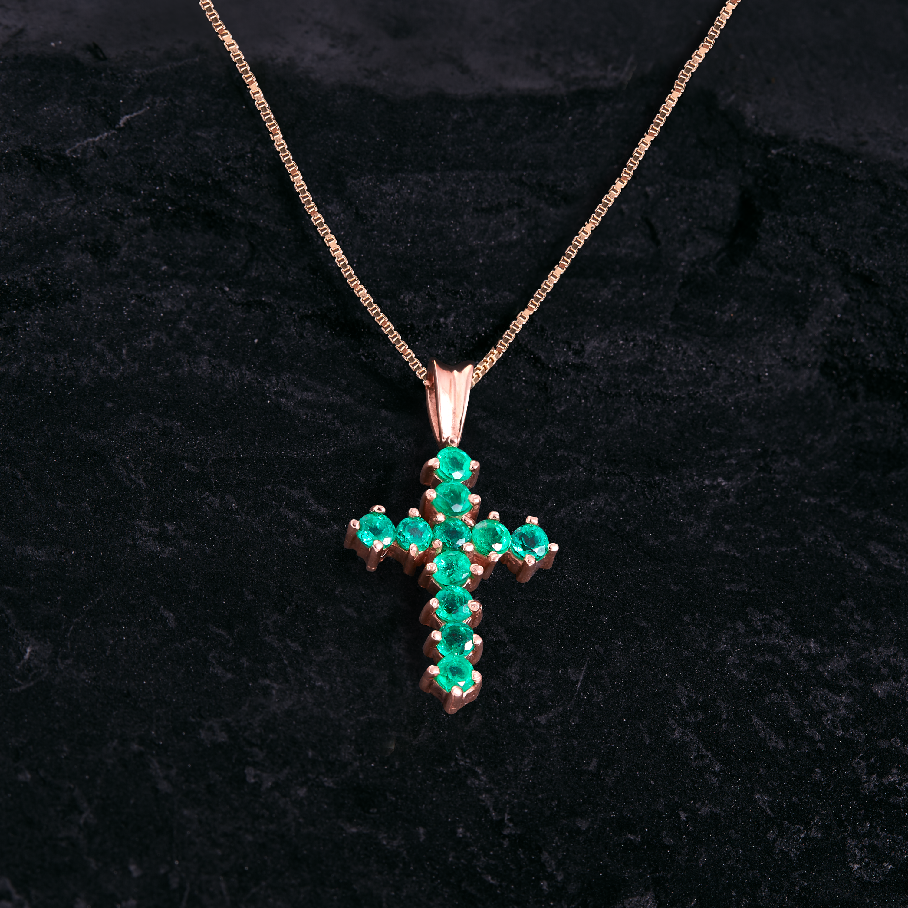 MAJESTIC CROSS NECKLACES