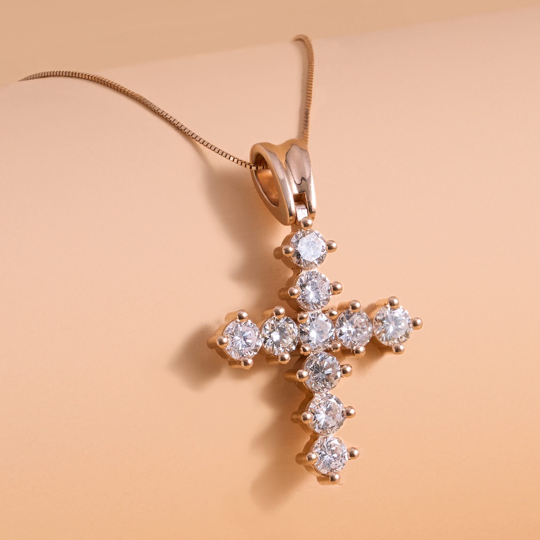 DIAMOND CROSS NECKLACES